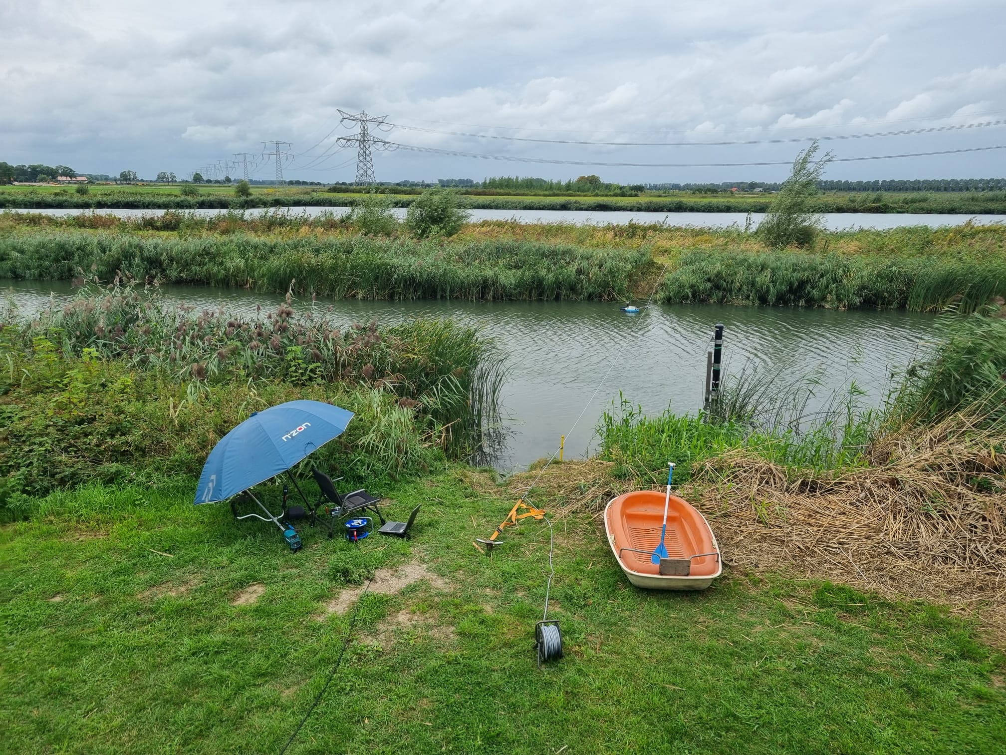 Meetopstelling aan het water in De Eendracht
